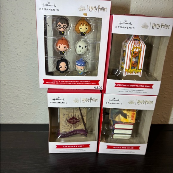Hallmark Harry Potter Ornament Collection - Picture 2 of 6